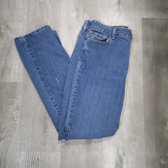 L.L. Bean Classic Fit Ladies Size 14 Tall Medium Wash Blue Jeans - Picture 5 of 15